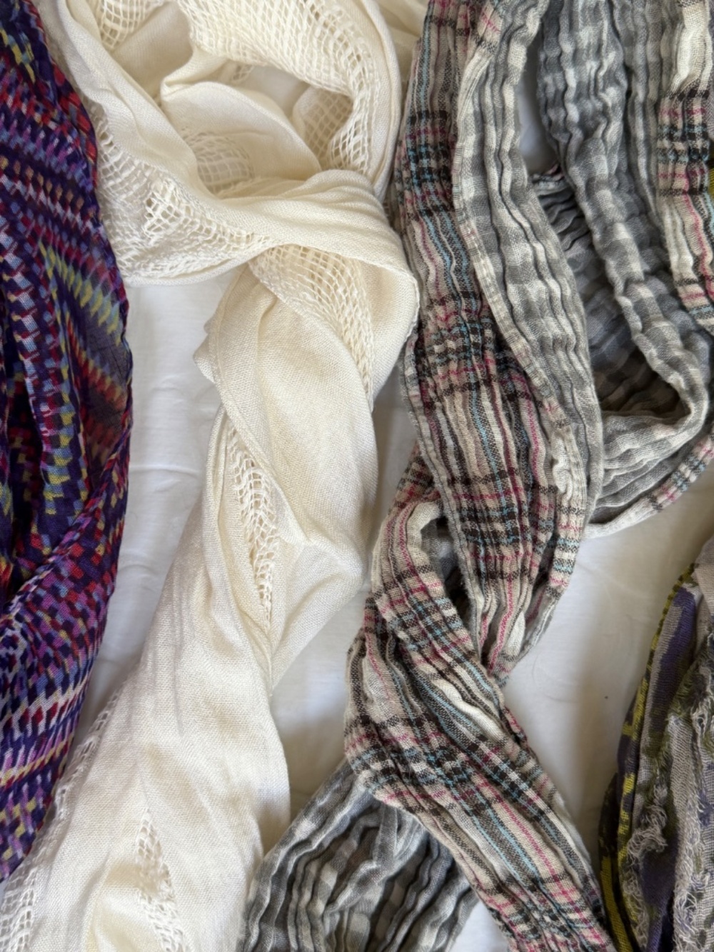 Women’s Lightweight Scarf Bundle - Picture 4 of 9